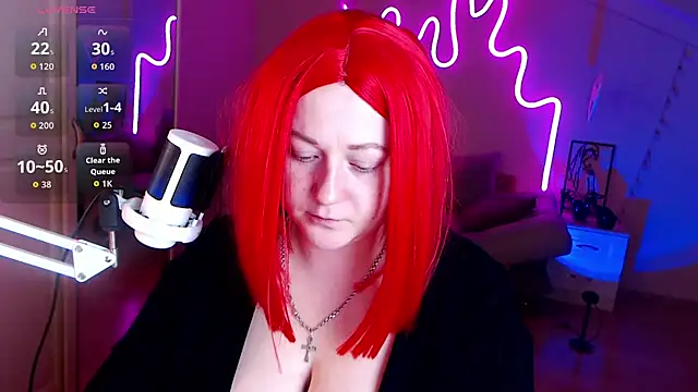 Snapshot of LizzyShine chatting on October 2025 02:21:02 PM LizzyShine online show from October 2025 02:21:02 PM