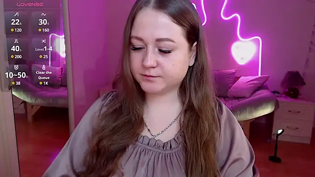 Snapshot of LizzyShine chatting on March 2025 05:20:01 PM LizzyShine online show from March 2025 05:20:01 PM