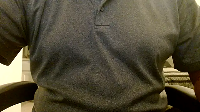 GirthBullger4You online show from October 2025 04:36:01 AM