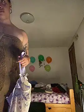 Miss oliviaa online show from April 2026 09:52:01 PM