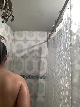 Miss oliviaa online show from December 2025 06:13:01 PM