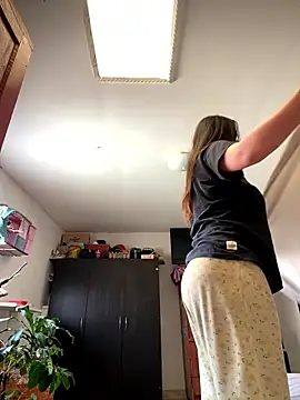 Miss oliviaa online show from January 2026 02:24:02 PM