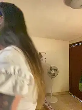 Miss oliviaa online show from March 2026 10:25:02 PM