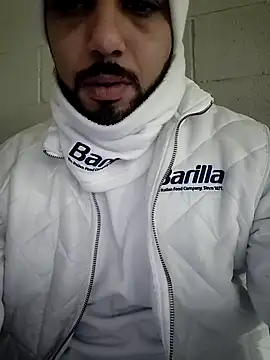 Snapshot of GLV420 chatting on December 2024 03:47:02 PM GLV420 online show from December 2024 03:47:02 PM