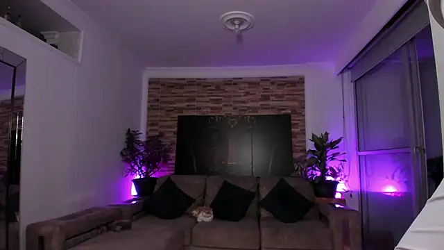 Snapshot of emilyfitness chatting on October 2025 11:44:02 PM emilyfitness online show from October 2025 11:44:02 PM