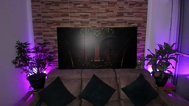 Snapshot of emilyfitness chatting on November 2025 01:37:02 AM emilyfitness online show from November 2025 01:37:02 AM