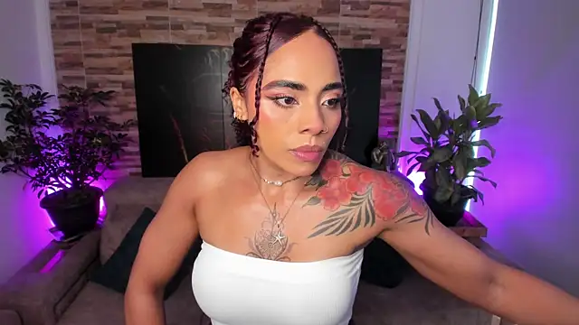 emilyfitness online show from January 2026 08:47:01 PM