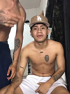 logannth online show from December 2025 11:37:02 PM