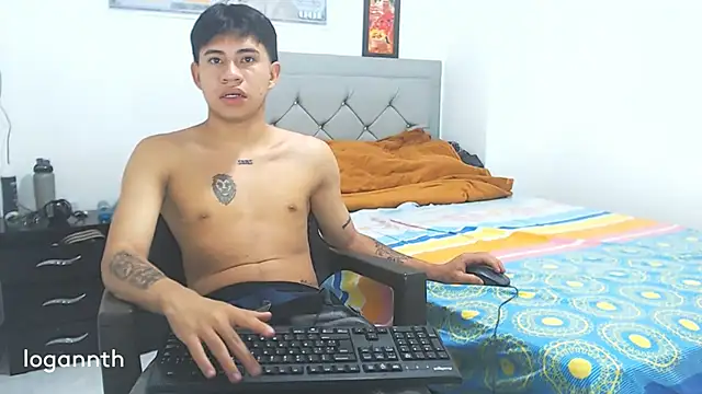 logannth online show from January 2025 08:51:01 AM