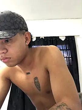 logannth online show from November 2025 09:37:01 PM