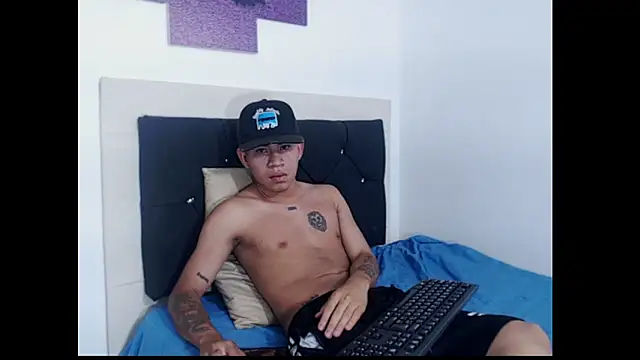logannth online show from October 2025 09:16:01 PM