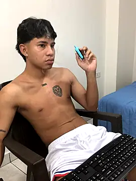 logannth online show from November 2025 05:14:02 AM