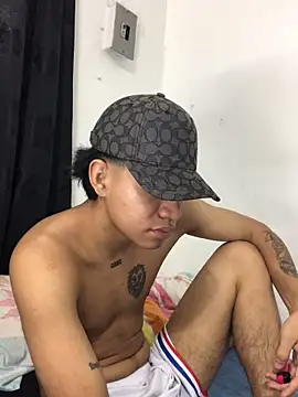 logannth online show from November 2025 09:48:01 PM