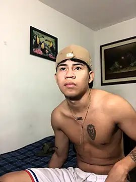 logannth online show from December 2025 11:53:01 PM