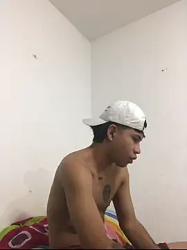 logannth online show from November 2025 09:08:01 PM