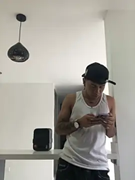 logannth online show from February 2026 06:18:02 PM