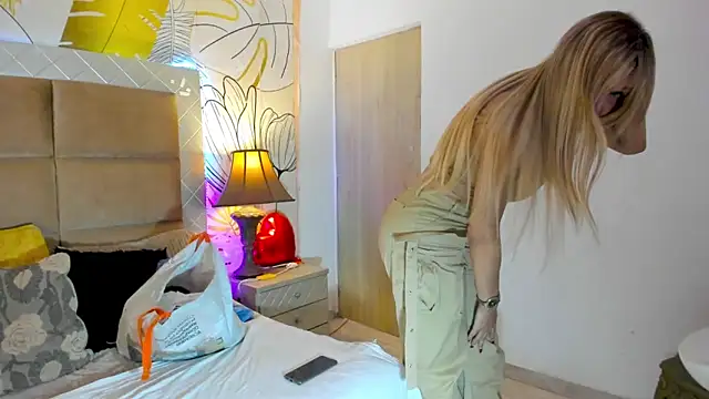 amazing dolltsx online show from September 2025 08:09:01 PM