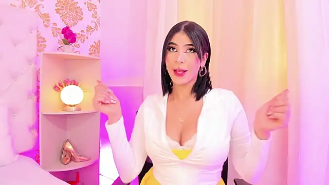 emaa lambert online show from October 2025 04:41:02 PM