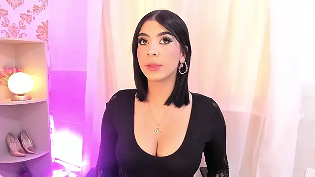 Snapshot of emaa_lambert chatting on October 2025 03:11:01 PM emaa lambert online show from October 2025 03:11:01 PM