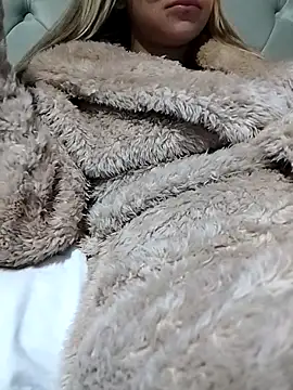 Snapshot of fofinhaa12 chatting on November 2025 02:10:02 PM fofinhaa12 online show from November 2025 02:10:02 PM