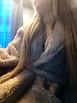 Snapshot of fofinhaa12 chatting on November 2025 03:13:02 PM fofinhaa12 online show from November 2025 03:13:02 PM