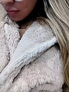 Snapshot of fofinhaa12 chatting on October 2025 10:38:02 AM fofinhaa12 online show from October 2025 10:38:02 AM