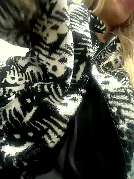 fofinhaa12 online show from December 2025 03:10:02 AM