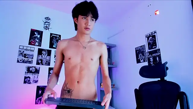 Johhan  Lee online show from April 2026 06:47:02 PM