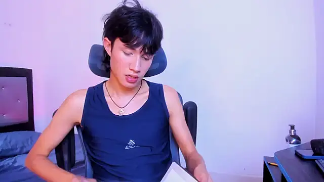 Johhan  Lee online show from February 2025 07:56:01 PM