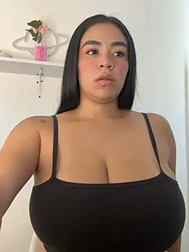 kristynmassey online show from May 2026 09:06:02 PM