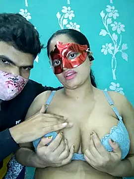 bigtitsqueen online show from February 2026 03:52:02 PM