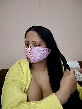 bigtitsqueen online show from February 2026 08:14:01 AM
