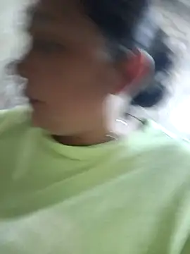 MirandaSoto online show from November 2025 04:05:01 AM