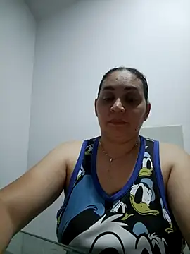 Snapshot of MirandaSoto chatting on February 2026 03:17:01 AM MirandaSoto online show from February 2026 03:17:01 AM