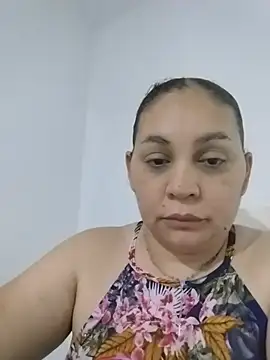 Snapshot of MirandaSoto chatting on August 2026 04:22:01 AM MirandaSoto online show from August 2026 04:22:01 AM