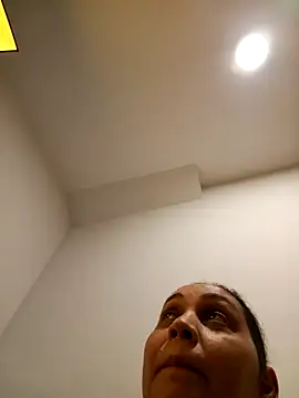 Snapshot of MirandaSoto chatting on February 2026 04:23:01 AM MirandaSoto online show from February 2026 04:23:01 AM