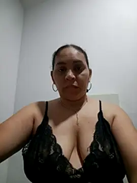 MirandaSoto online show from October 2025 04:22:01 AM