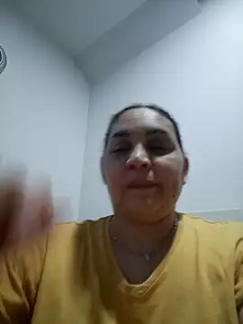 MirandaSoto online show from April 2026 05:14:02 AM