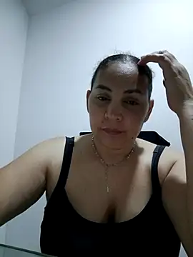 MirandaSoto online show from October 2025 03:54:02 AM