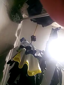 Snapshot of MirandaSoto chatting on March 2026 03:50:01 AM MirandaSoto online show from March 2026 03:50:01 AM