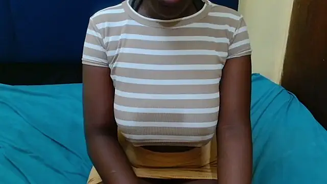 MilkyTitties online show from April 2026 04:41:01 AM