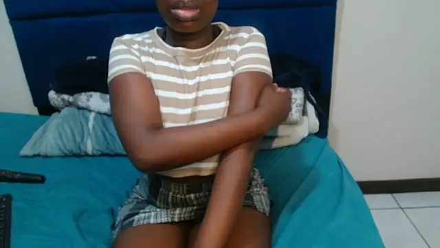 MilkyTitties online show from July 2026 09:21:01 PM