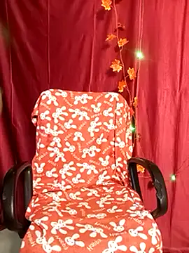 Stripy Doll online show from February 2025 02:57:01 PM