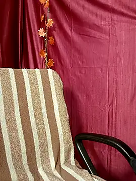 Stripy Doll online show from March 2025 01:06:02 PM