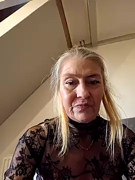 lisalustjouw online show from January 2025 12:19:02 PM