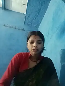 Snapshot of Nisha_Cute chatting on October 2025 11:04:01 PM Nisha Cute online show from October 2025 11:04:01 PM
