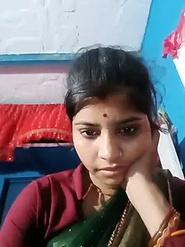 Nisha Cute online show from May 2026 10:28:01 PM