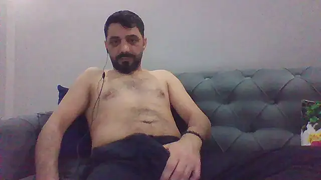 Snapshot of Sexyy_Mann34 chatting on April 2026 09:48:02 PM Sexyy Mann34 online show from April 2026 09:48:02 PM
