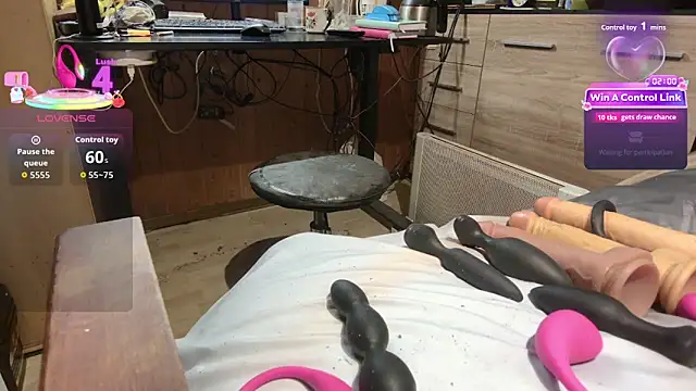 misteryman1956 online show from February 2026 08:02:02 AM