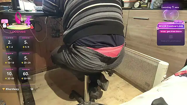 Snapshot of misteryman1956 chatting on April 2026 06:15:02 AM misteryman1956 online show from April 2026 06:15:02 AM